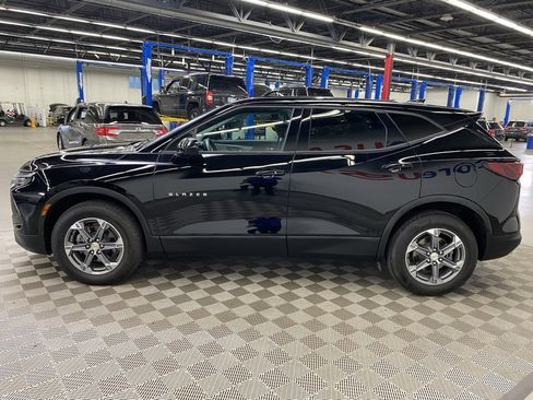 Used 2023 Chevrolet Blazer LT image 8