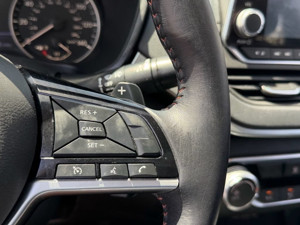 Used 2019 Nissan Altima 2.5 SR FWD image 23