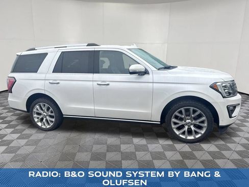 Used 2019 Ford Expedition Limited w/ Equipment Group 302A AWD/4WD image 9