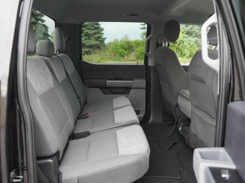 Used 2023 Ford F250 XLT AWD/4WD image 12