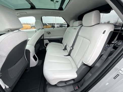 New 2026 Hyundai Ioniq 5 Limited image 25
