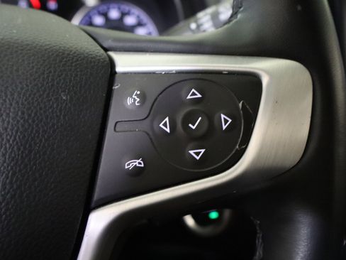 Used 2024 GMC Terrain SLT AWD/4WD image 29