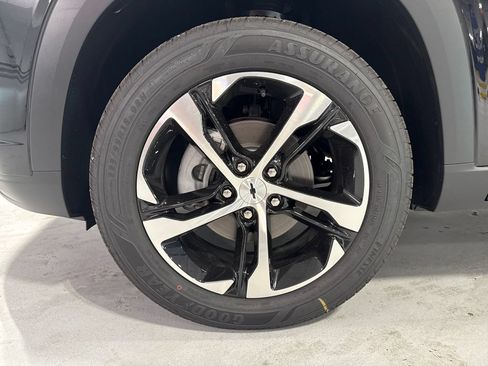 New 2026 Chevrolet Trax RS FWD image 44