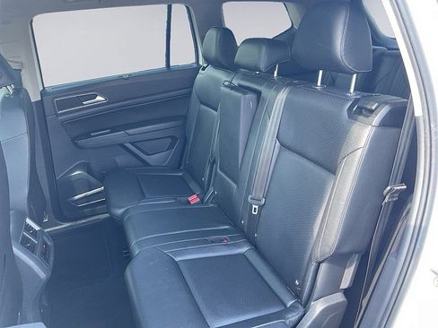 Used 2019 Volkswagen Atlas SE FWD image 17