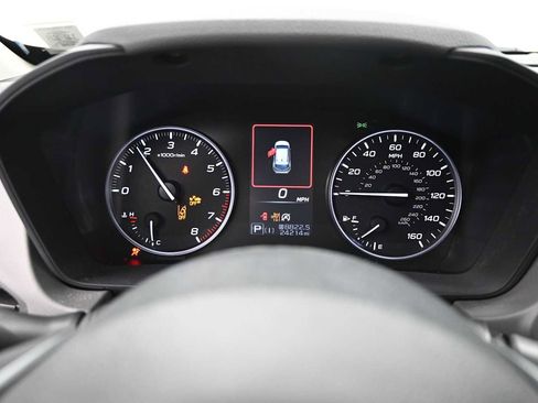Used 2024 Subaru Crosstrek 2.5i Limited AWD/4WD image 12