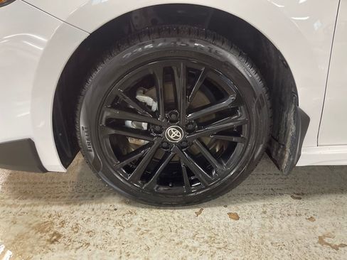 Certified 2025 Toyota Camry SE image 25