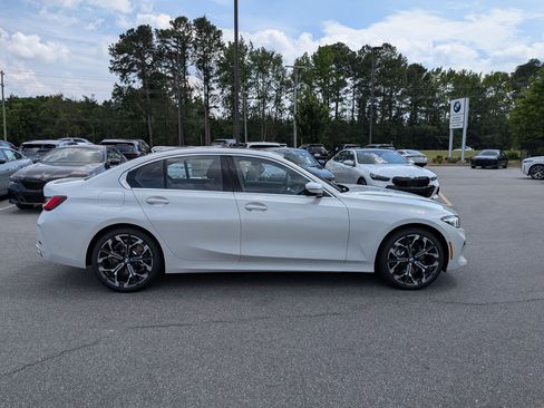 New 2026 BMW 330i Sedan w/ Premium Package RWD image 2