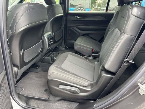 New 2026 Jeep Grand Cherokee L Laredo AWD/4WD image 6