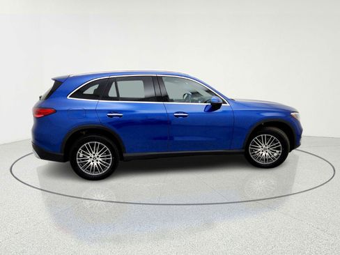 New 2026 Mercedes-Benz GLC 300 image 10