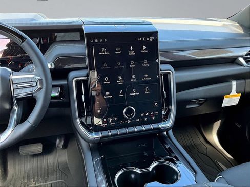 New 2026 GMC Yukon XL Elevation w/ Elevation Premium Package AWD/4WD image 6