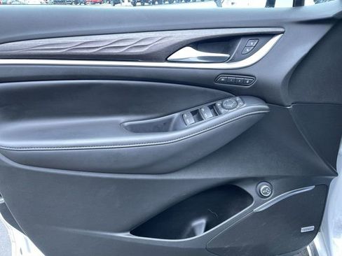 Used 2022 Buick Enclave Avenir w/ Trailering Package, 5000 lbs. image 22