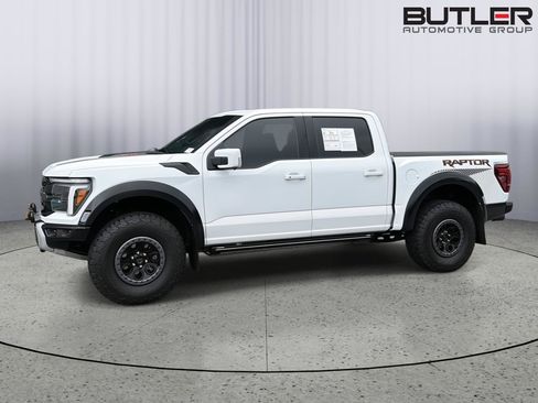 Certified 2025 Ford F150 Raptor AWD/4WD image 3