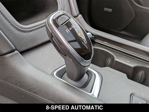 Used 2018 Cadillac XT5 Luxury w/ Driver Awareness Package image 6