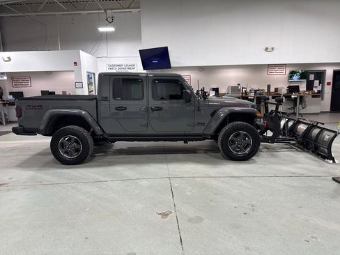 Used 2020 Jeep Gladiator Rubicon image 8