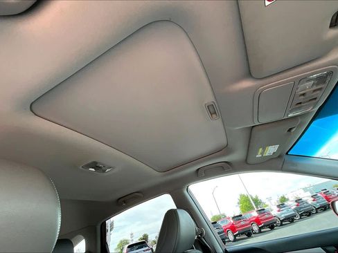 Used 2010 Honda CR-V EX-L image 13