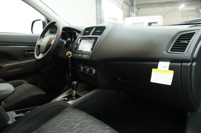 New 2027 Mitsubishi Outlander Sport FWD image 16
