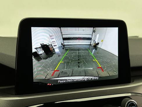 Used 2023 Ford Escape Active image 23