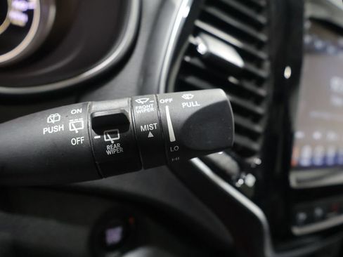 Used 2021 Jeep Cherokee Limited AWD/4WD image 37