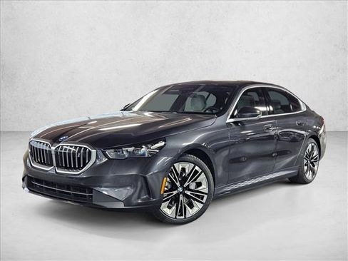 New 2026 BMW i5 eDrive40 image 1