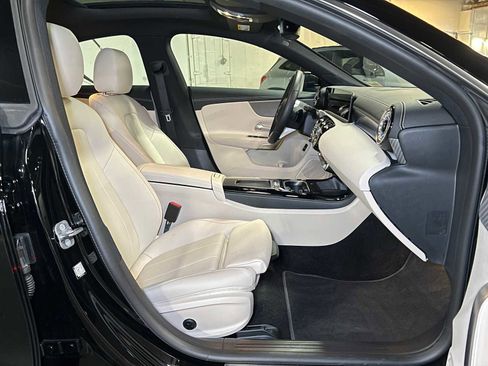 Certified 2025 Mercedes-Benz CLA 250 4MATIC image 12