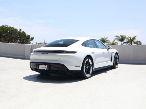 Certified 2025 Porsche Taycan 4S AWD/4WD image 9