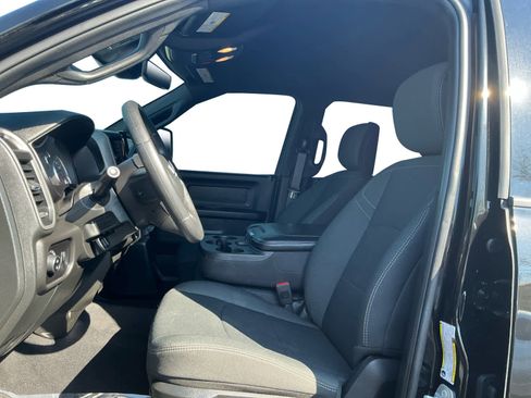 Used 2025 RAM 2500 Tradesman image 9