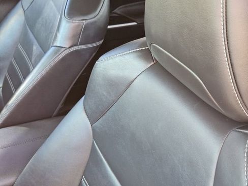 Used 2019 Toyota RAV4 XLE Premium image 25