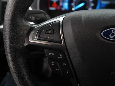 Used 2022 Ford Edge Titanium w/ Equipment Group 301A image 17