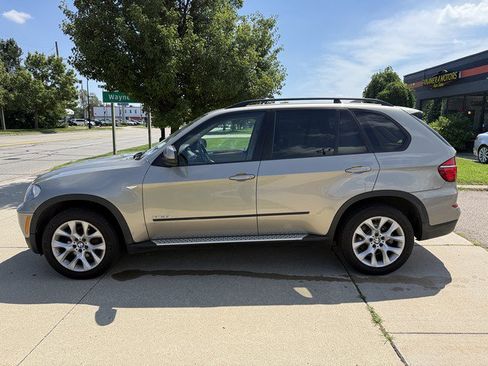 Used 2011 BMW X5 xDrive35i AWD/4WD image 8