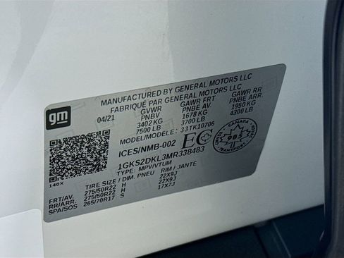 Used 2021 GMC Yukon Denali w/ Denali Premium Package image 33