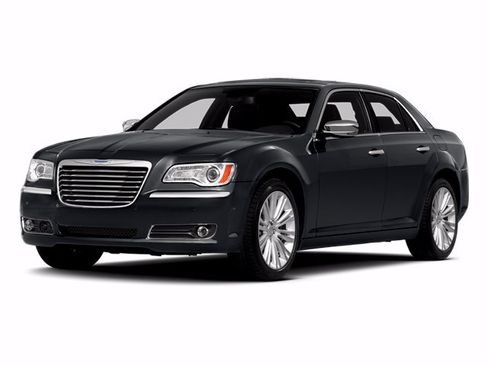 Used 2014 Chrysler 300 RWD image 1