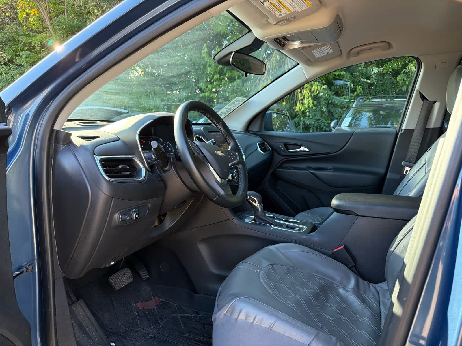 Used 2024 Chevrolet Equinox LT w/ LPO, Floor Liner Package AWD/4WD image 5