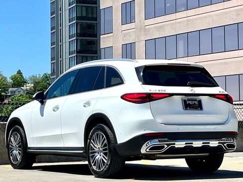 Certified 2023 Mercedes-Benz GLC 300 4MATIC image 5