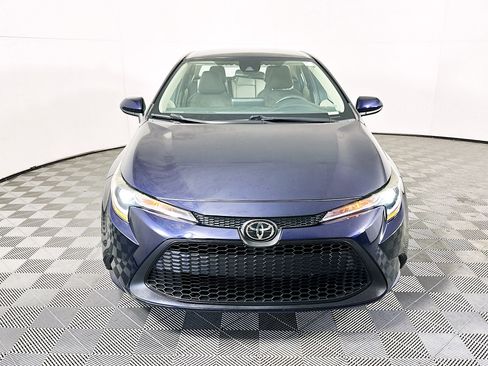 Used 2022 Toyota Corolla LE image 8