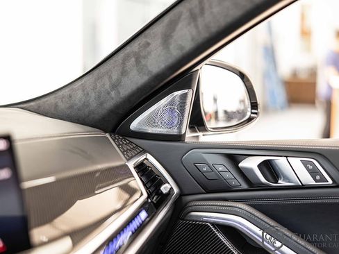 Used 2025 BMW X6 M Competition w/ Executive Package image 24