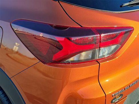 Used 2023 Chevrolet TrailBlazer ACTIV w/ Sun and Liftgate Package image 34