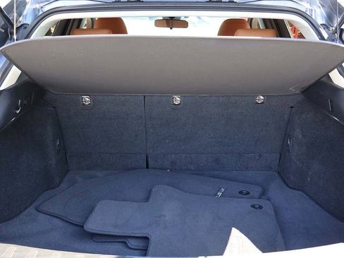 Used 2019 Lexus UX 200 image 19