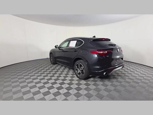 Used 2020 Alfa Romeo Stelvio Ti w/ Active Blind Spot Package AWD/4WD image 44