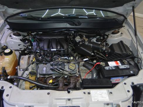 Used 2004 Mercury Sable GS FWD image 25