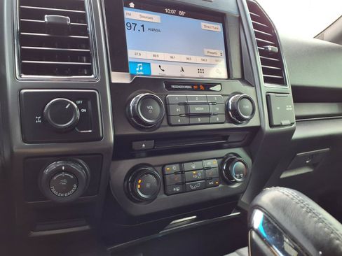 Used 2018 Ford F150 XLT w/ Equipment Group 302A Luxury RWD image 6