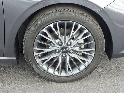 Certified 2023 Kia Forte GT-Line w/ GT-Line Technology Package image 8