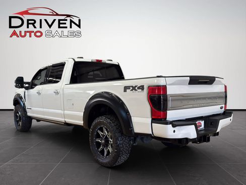 Used 2020 Ford F350 Limited image 3