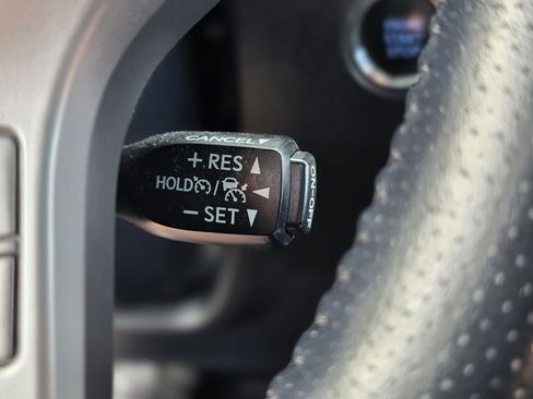 Used 2023 Toyota 4Runner Limited image 14