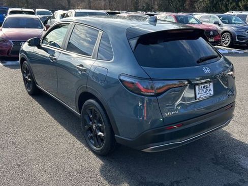 Used 2023 Honda HR-V Sport image 9