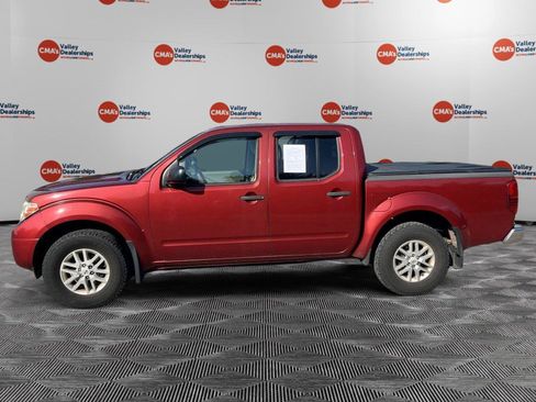 Used 2016 Nissan Frontier SV w/ SV Value Truck Package AWD/4WD image 4