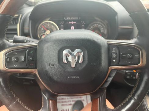 Used 2019 RAM 1500 Limited AWD/4WD image 8