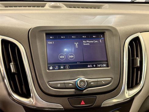 Used 2020 Chevrolet Equinox LS FWD image 14