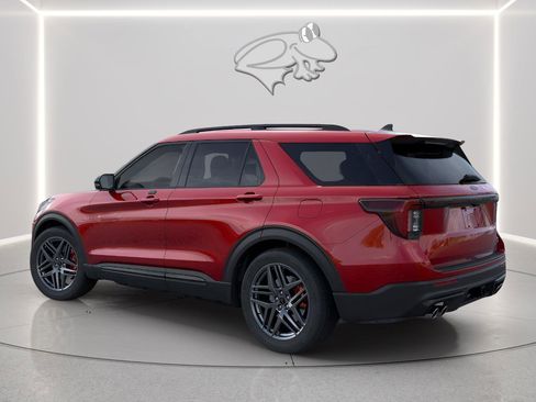 New 2026 Ford Explorer ST AWD/4WD image 4