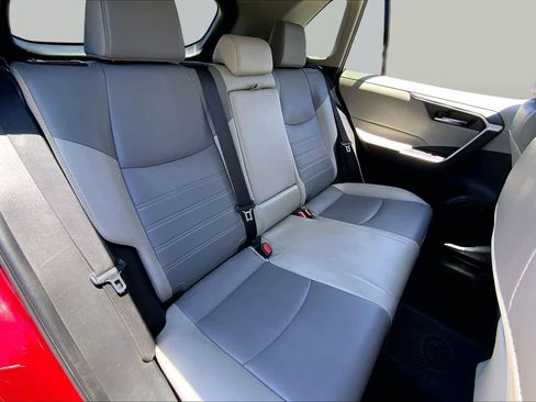 Used 2024 Toyota RAV4 XLE Premium FWD image 20