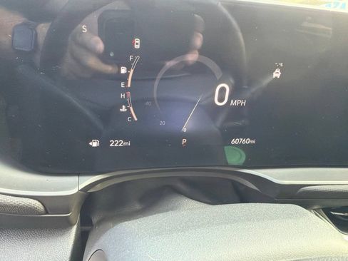 Used 2024 Buick Envista Preferred w/ Convenience I Package FWD image 6